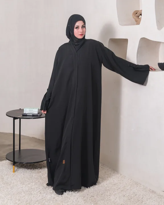 BEDOON ESSM SOALON CLASSIC ABAYA SBS01
